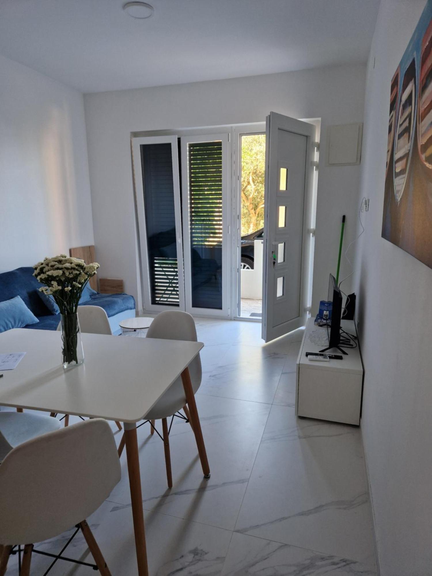 Apartman Bauer - Omis- Nemira Exterior foto