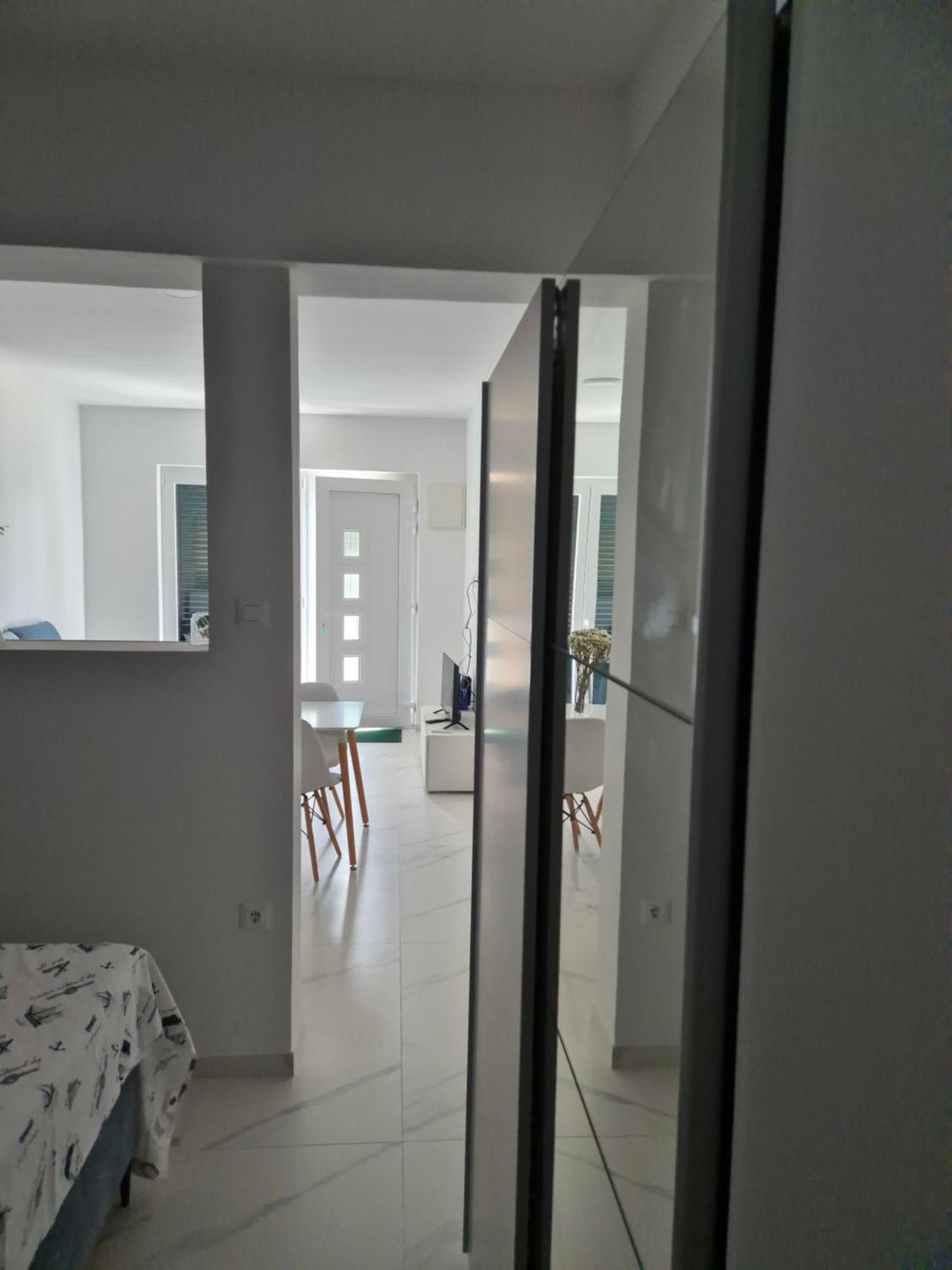 Apartman Bauer - Omis- Nemira Zimmer foto
