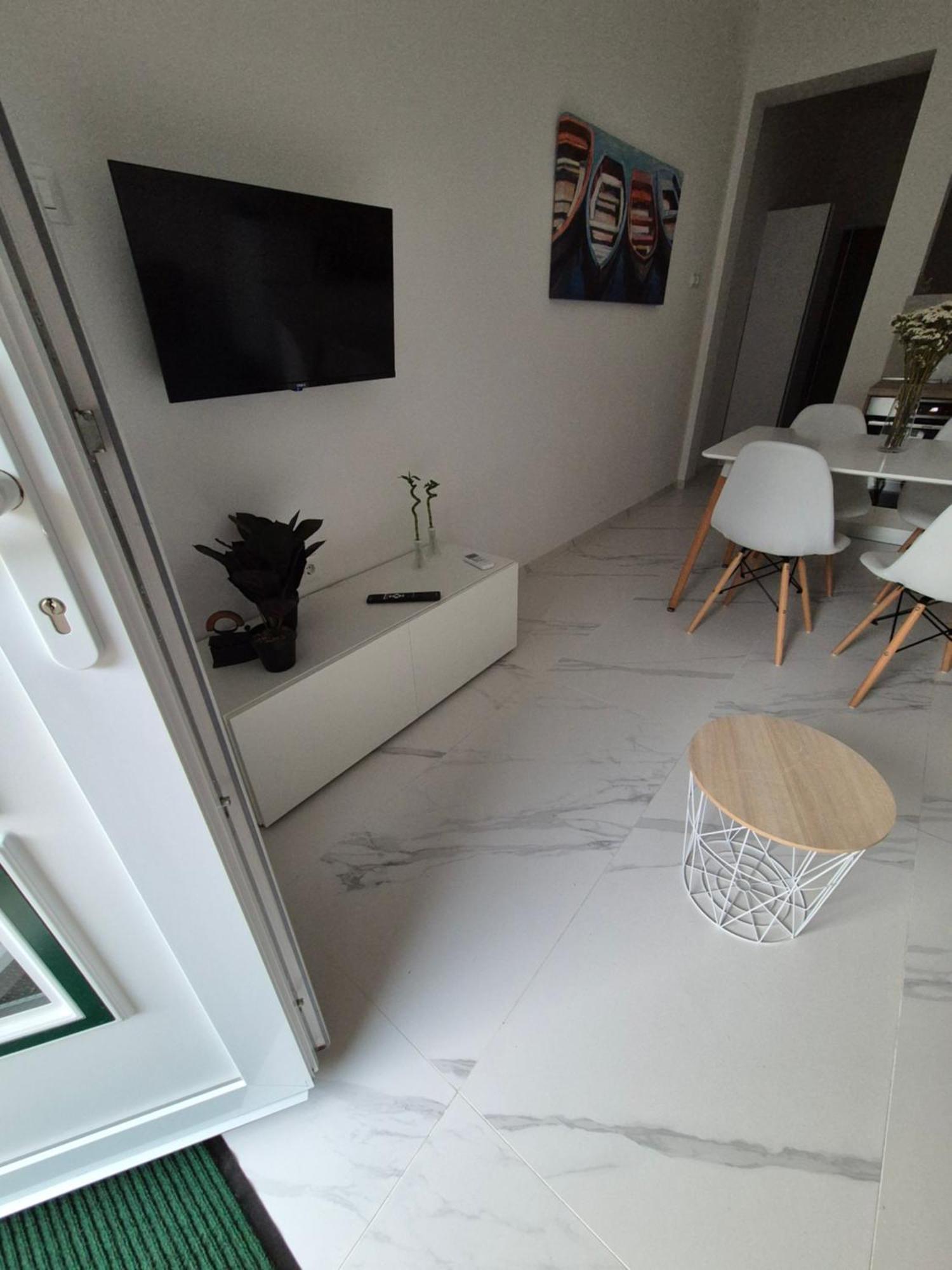 Apartman Bauer - Omis- Nemira Zimmer foto
